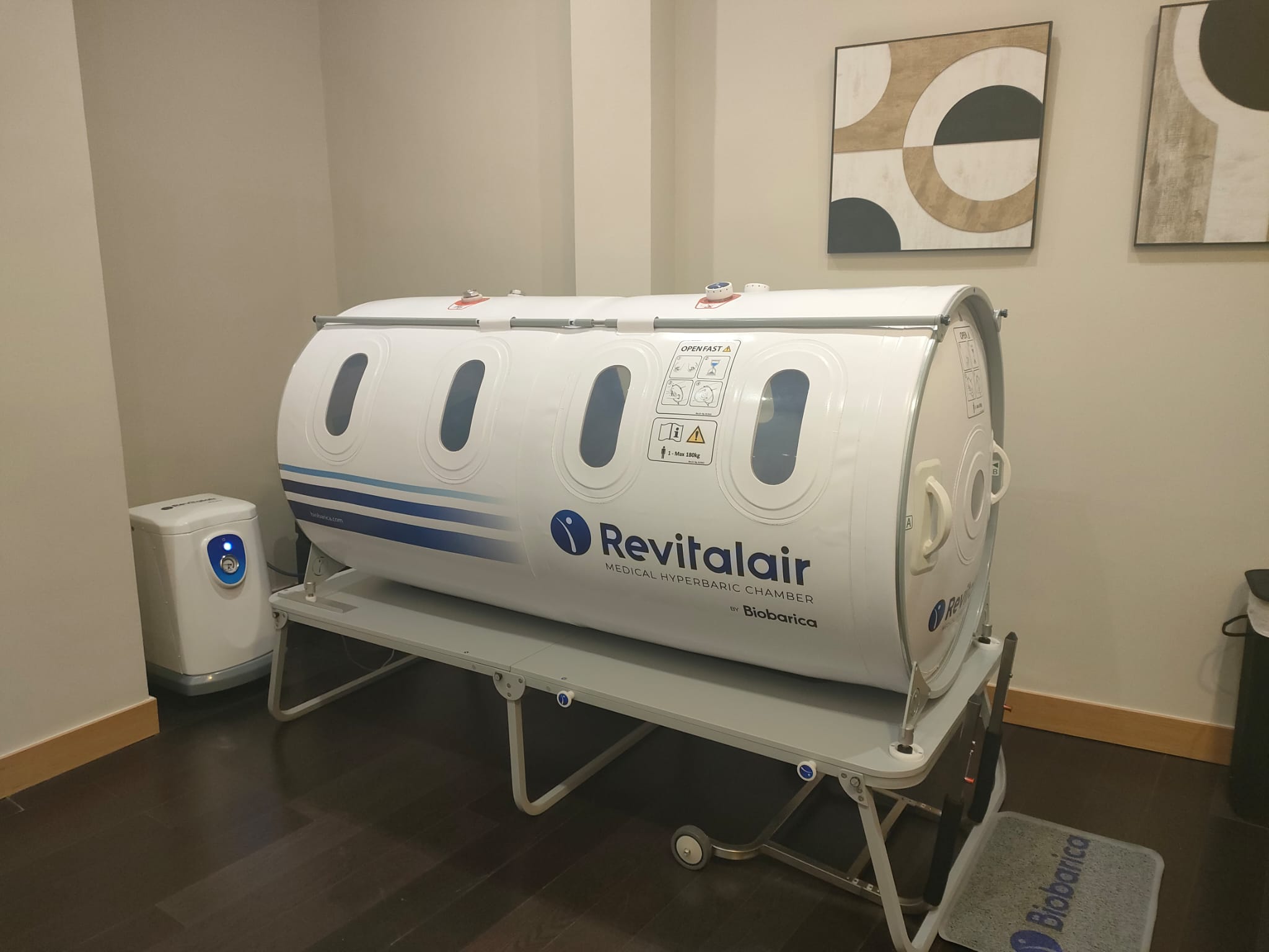 Cámara hiperbárica Revitalair 430 en el centro BaricO2 de Bilbao